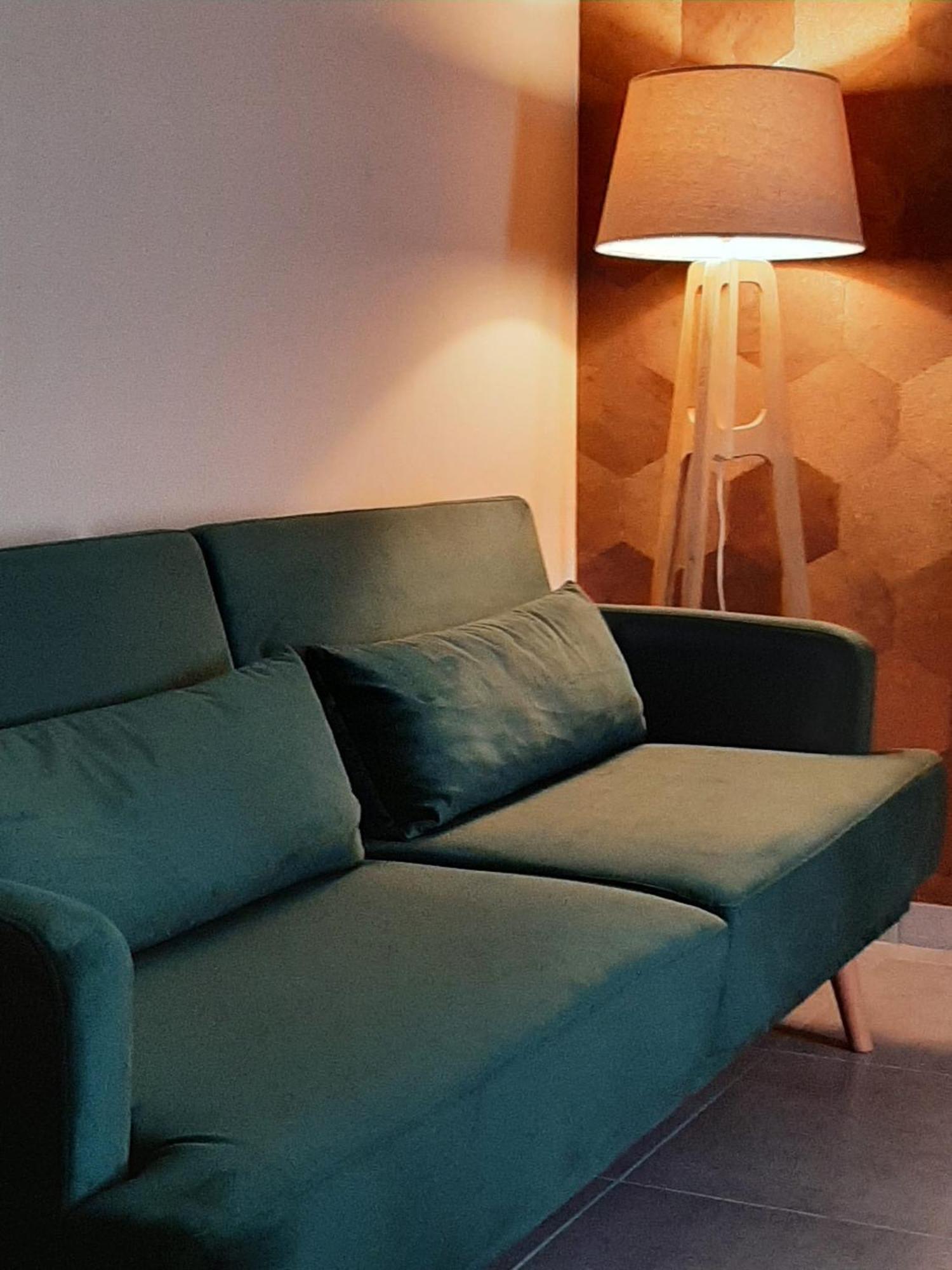 Baaria House Hotel バルチェッローナ・ポッツォ・ディ・ゴット エクステリア 写真